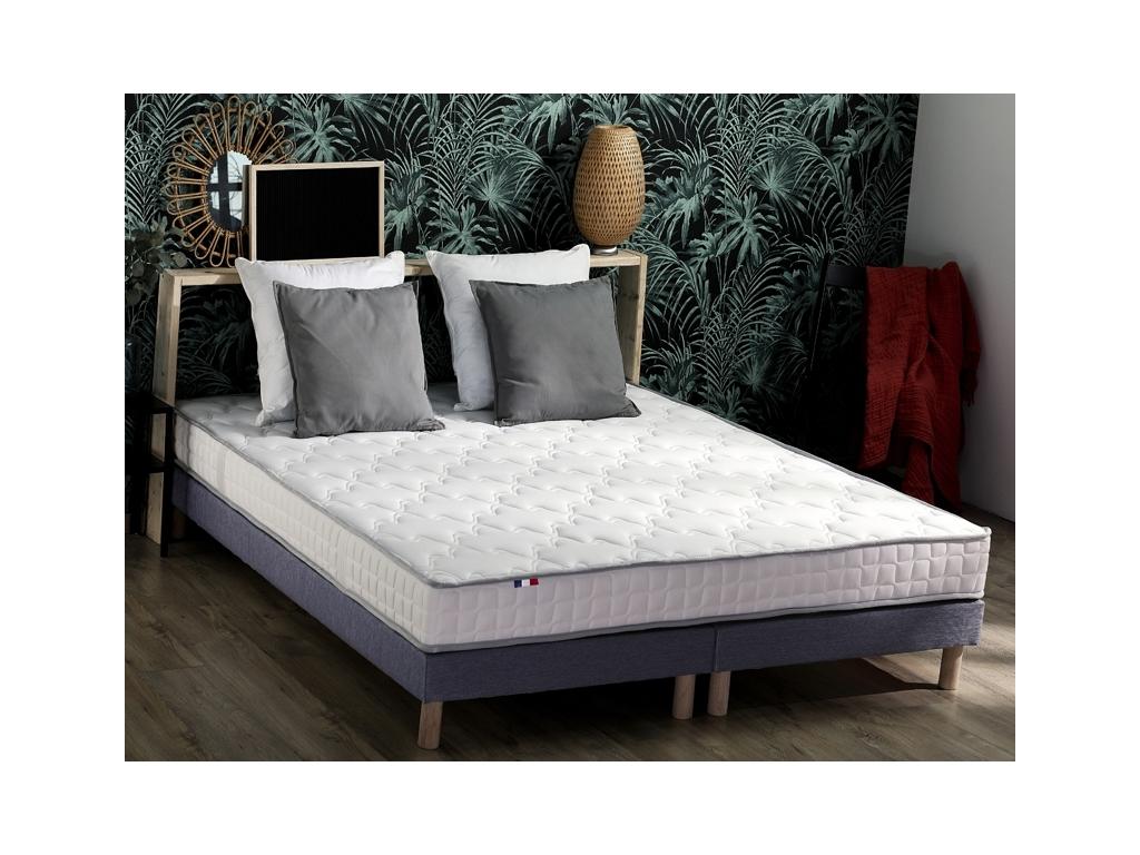Matelas Mousse Haute Résilience - Fabriqué en France Dimensions - 160x200 cm MFJG80342